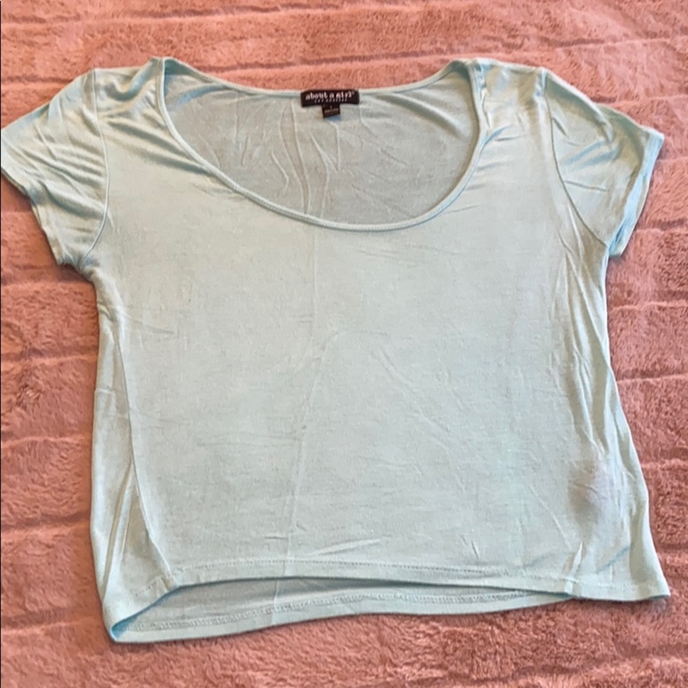 Cute crop top